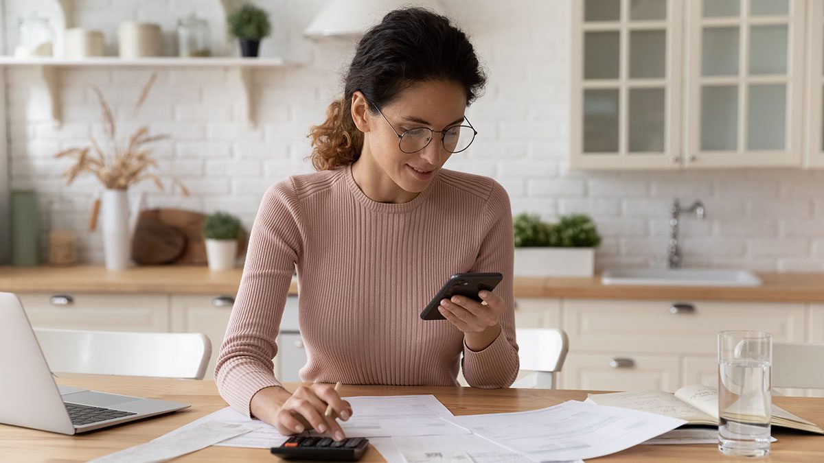 Happy,Young,Caucasian,Woman,Sit,At,Desk,At,Home,Manage